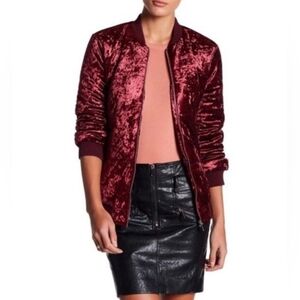 Romeo & Juliet Couture Metallic Burgundy Velvet Bomber Jacket Size S MSRP $175